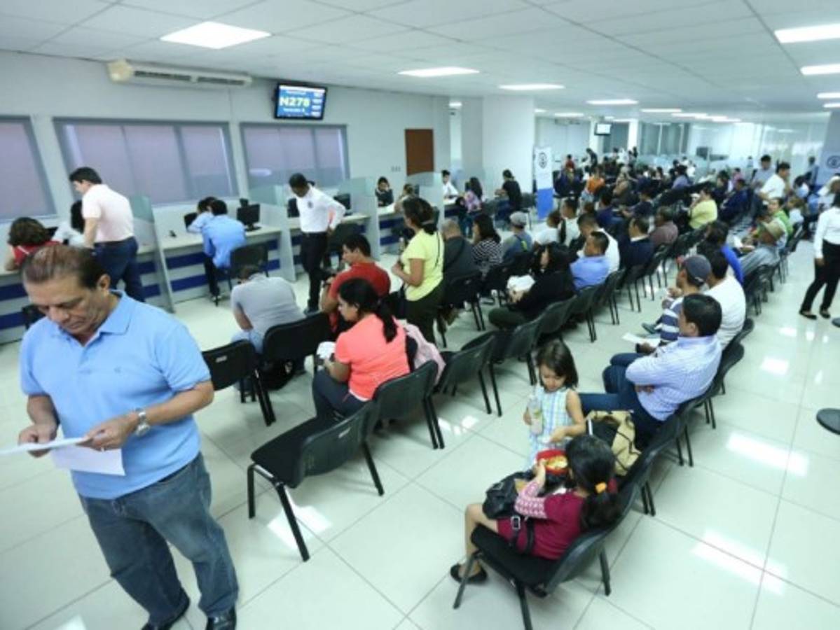 Pago de impuestos ronda los 80,000 millones de lempiras este año