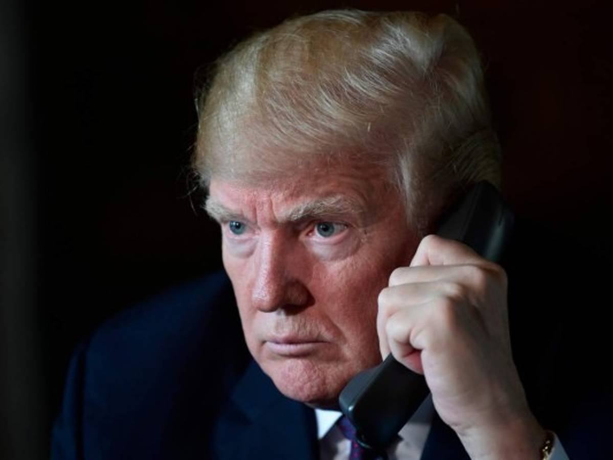 Donald Trump dirige tuit contra caravana de migrantes