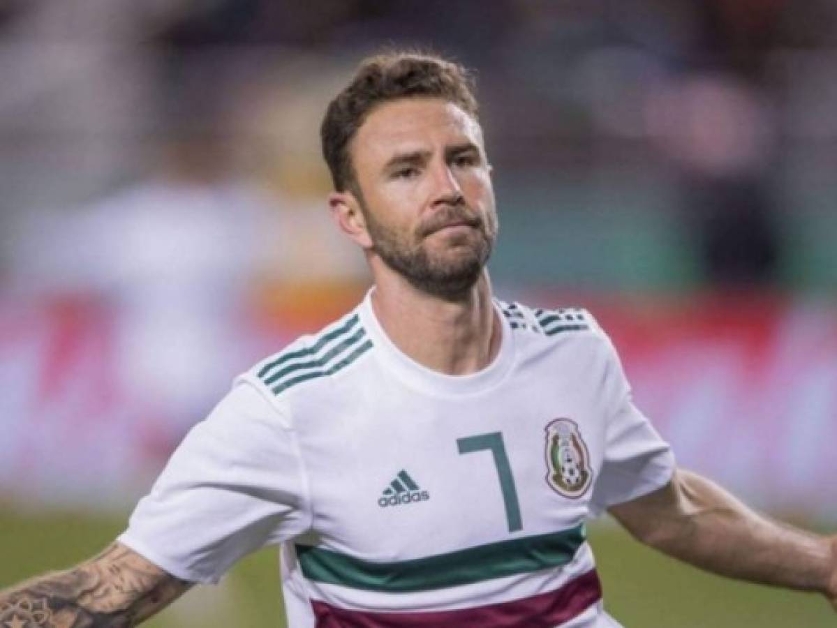 Miguel Layún regresa a México y ficha con Monterrey