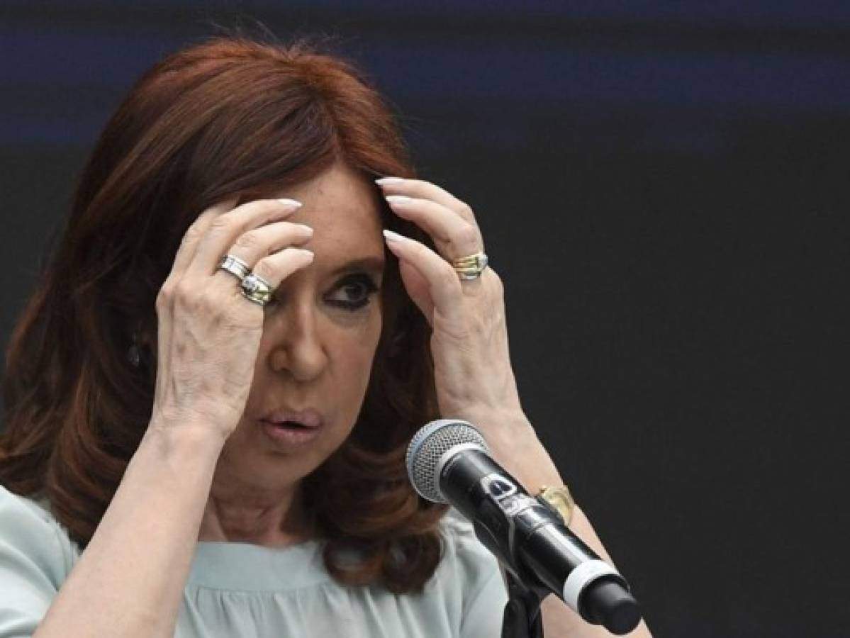 Procesan a Cristina Kirchner por 'cuadernos de la corrupción' en Argentina