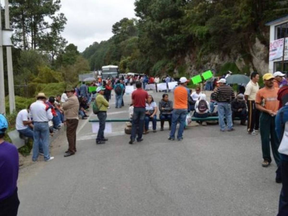 Protesta en México contra retén por Covid-19 termina en tiroteo