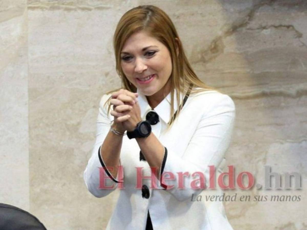 Ana Paola Hall, presidenta del CNE: 'lo más sano para el proceso, es llegar a acuerdos'