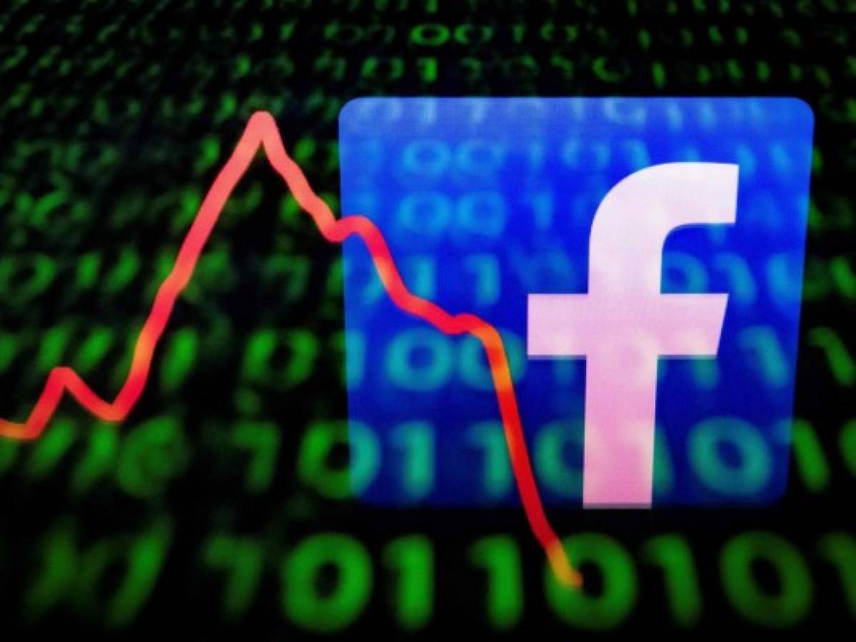 Los servicios de Facebook vuelven a estar en línea después de apagón mundial