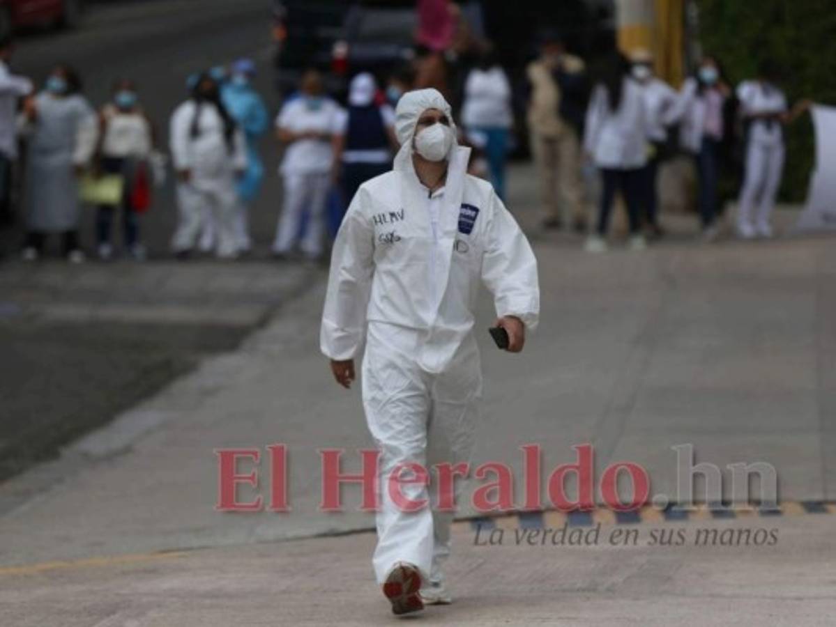 Empleados de salud protestaron exigiendo plazas con permanencia