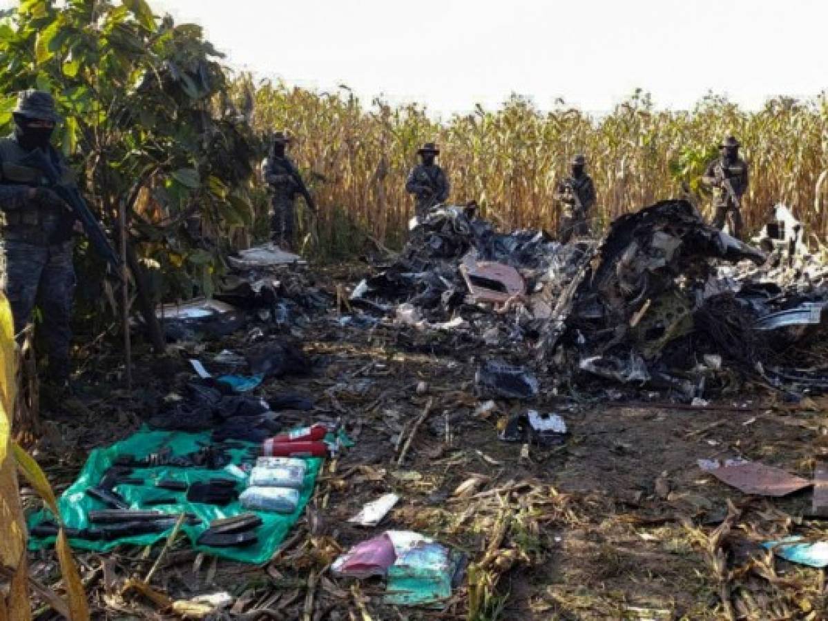 Dos muertos deja accidente de avión en Guatemala que transportaba droga