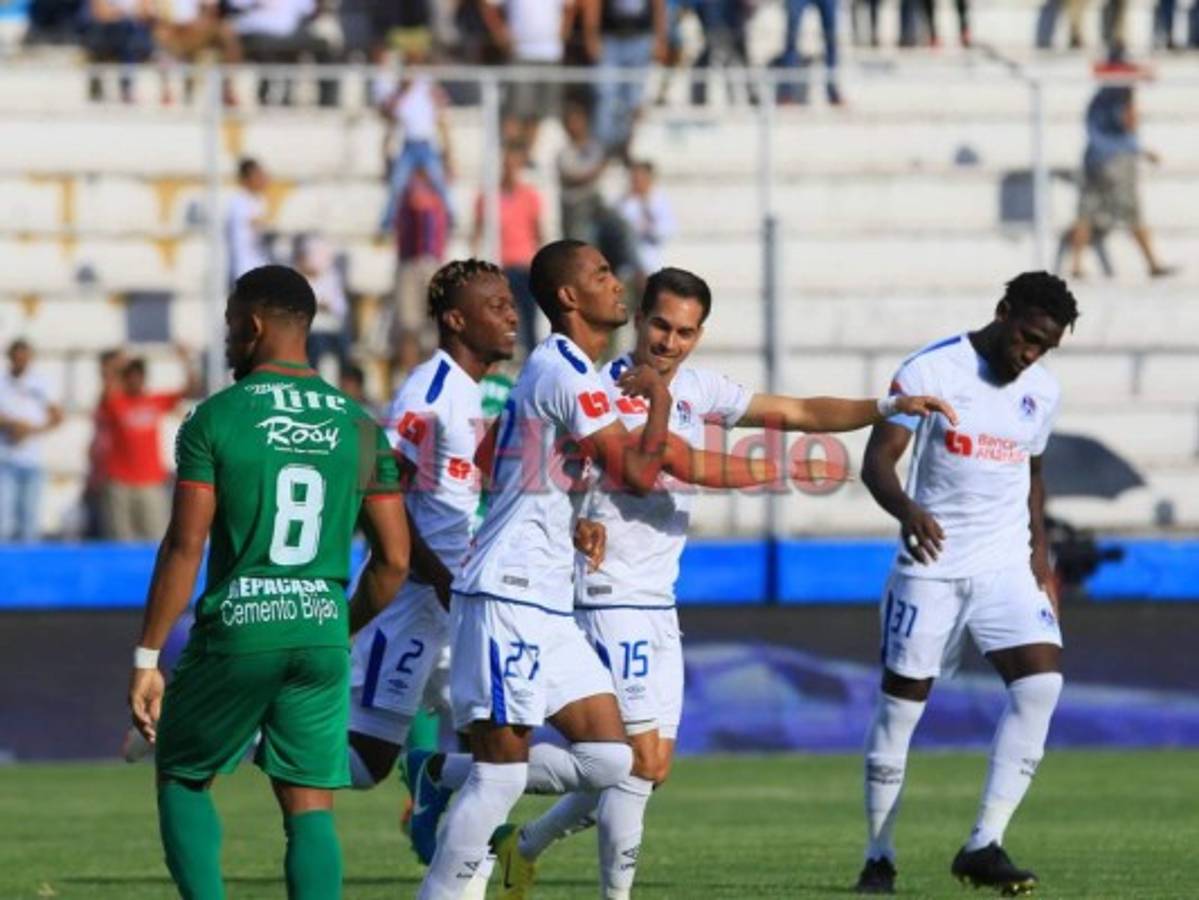 Olimpia sigue como líder tras ganar 2-1 ante Marathón con doblete de Jerry Bengtson