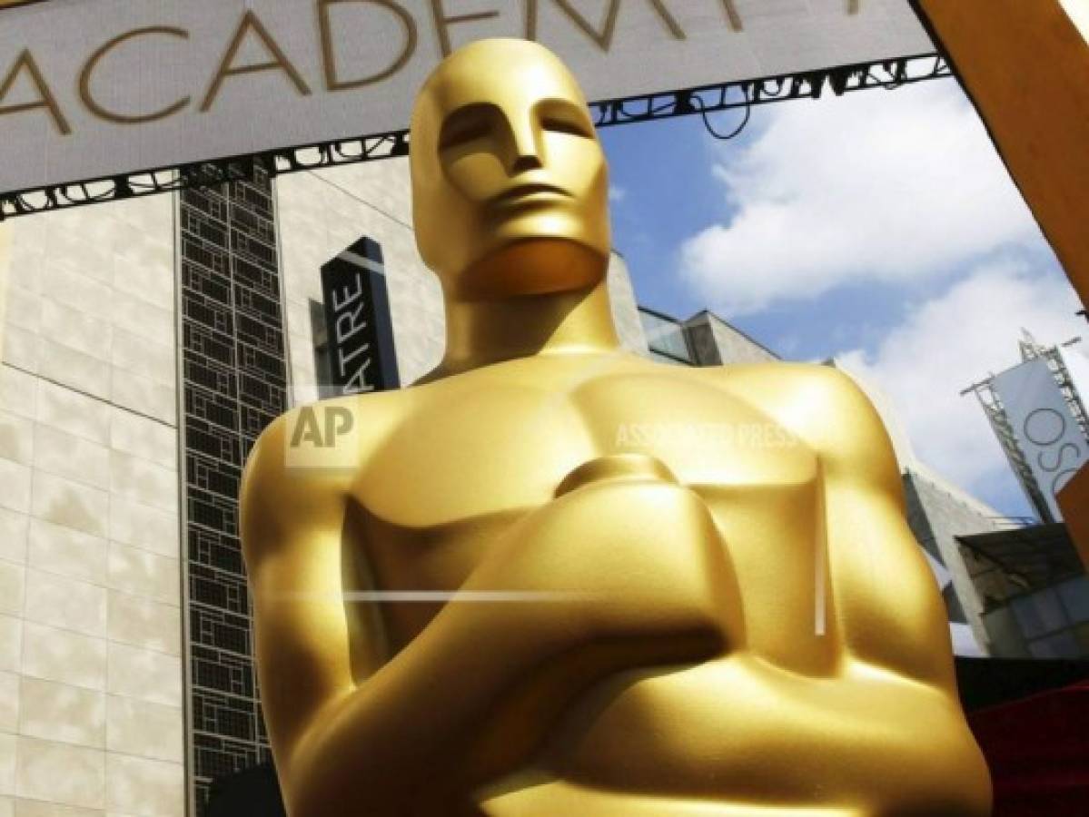 Premios Oscar añadirán nueva categoría, adelantarán fecha para premiaciones