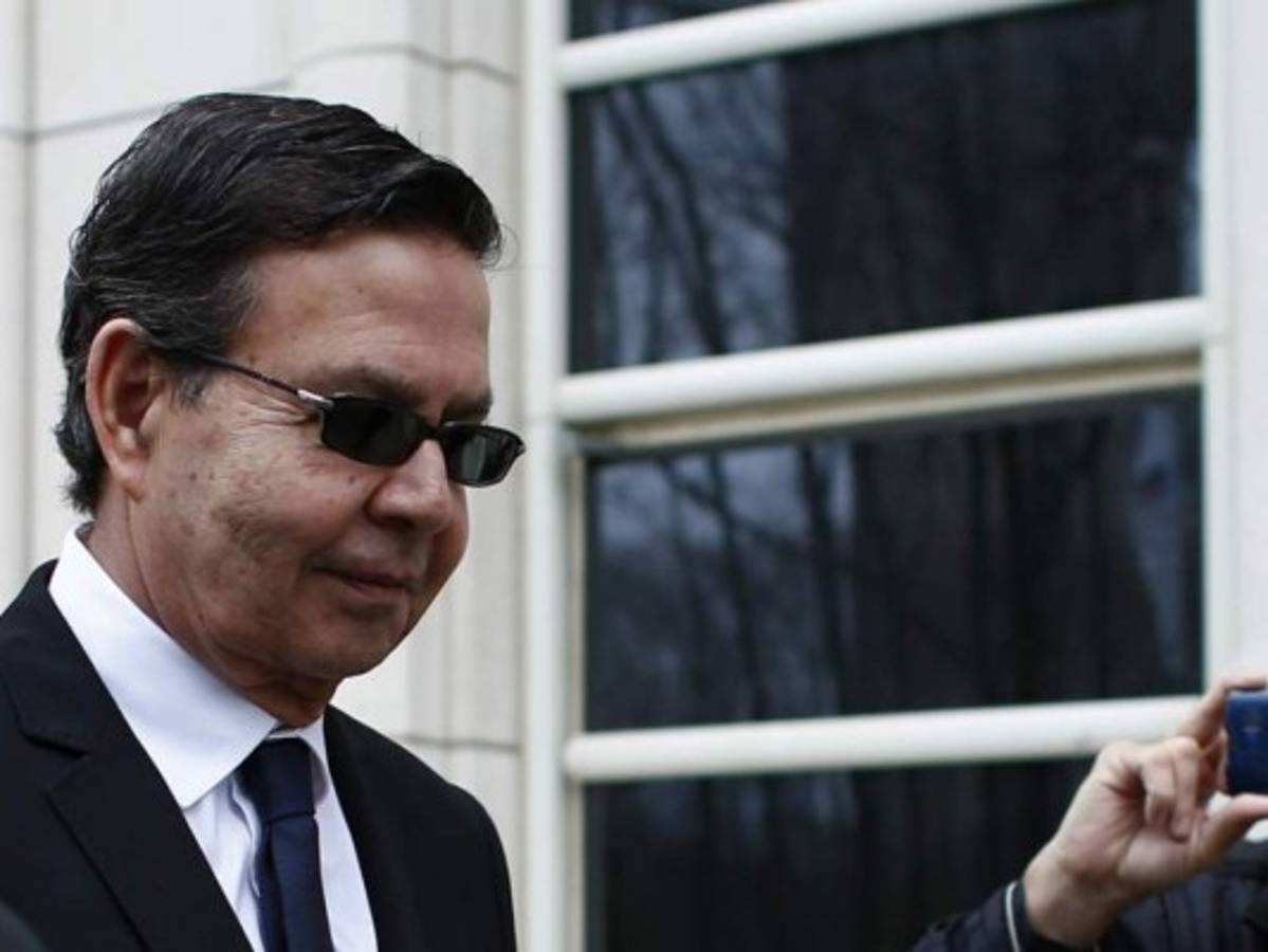 Restos del expresidente Callejas llegarán este jueves a Honduras