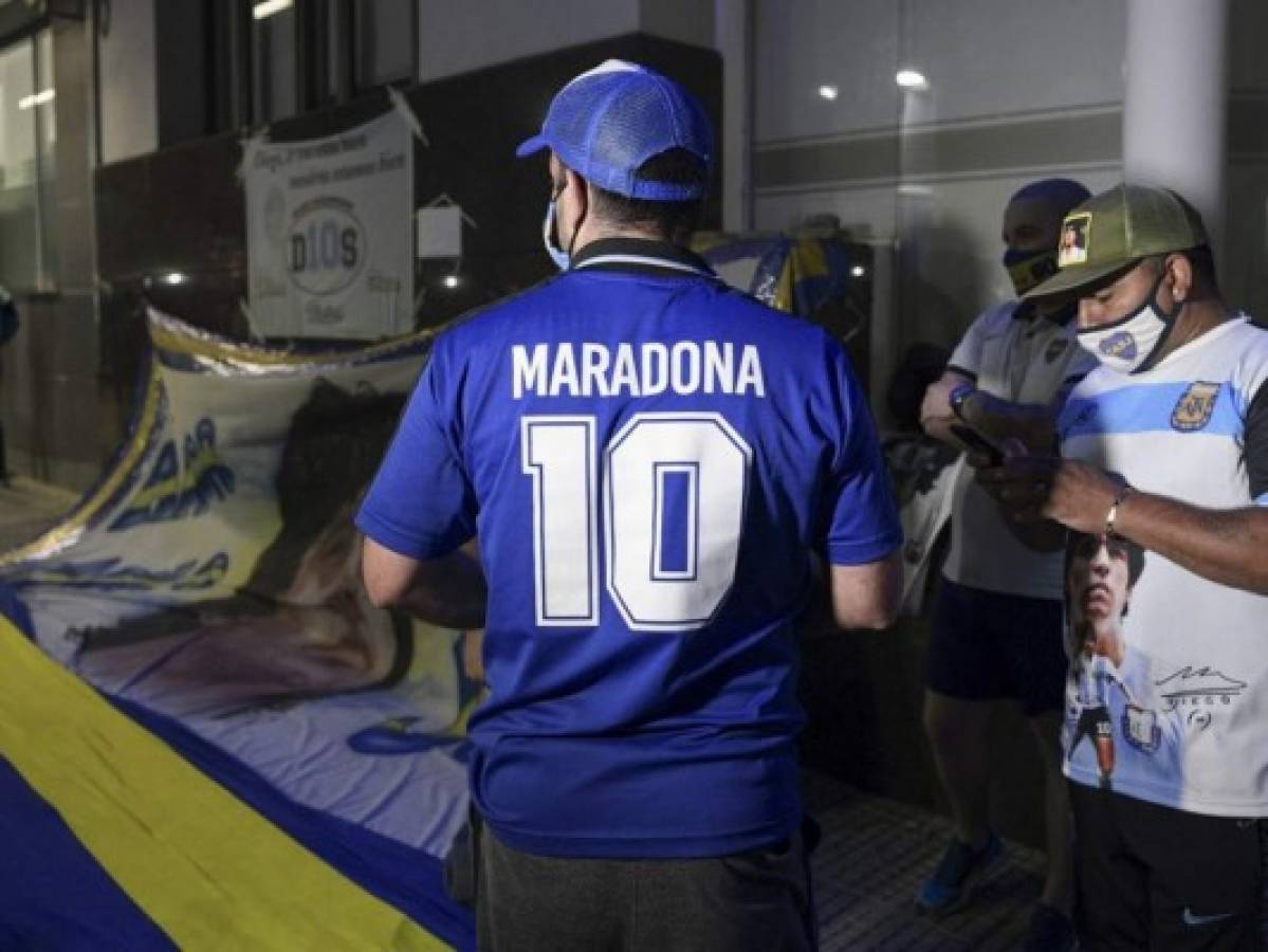 Diego Armando Maradona fue operado con éxito del hematoma en la cabeza