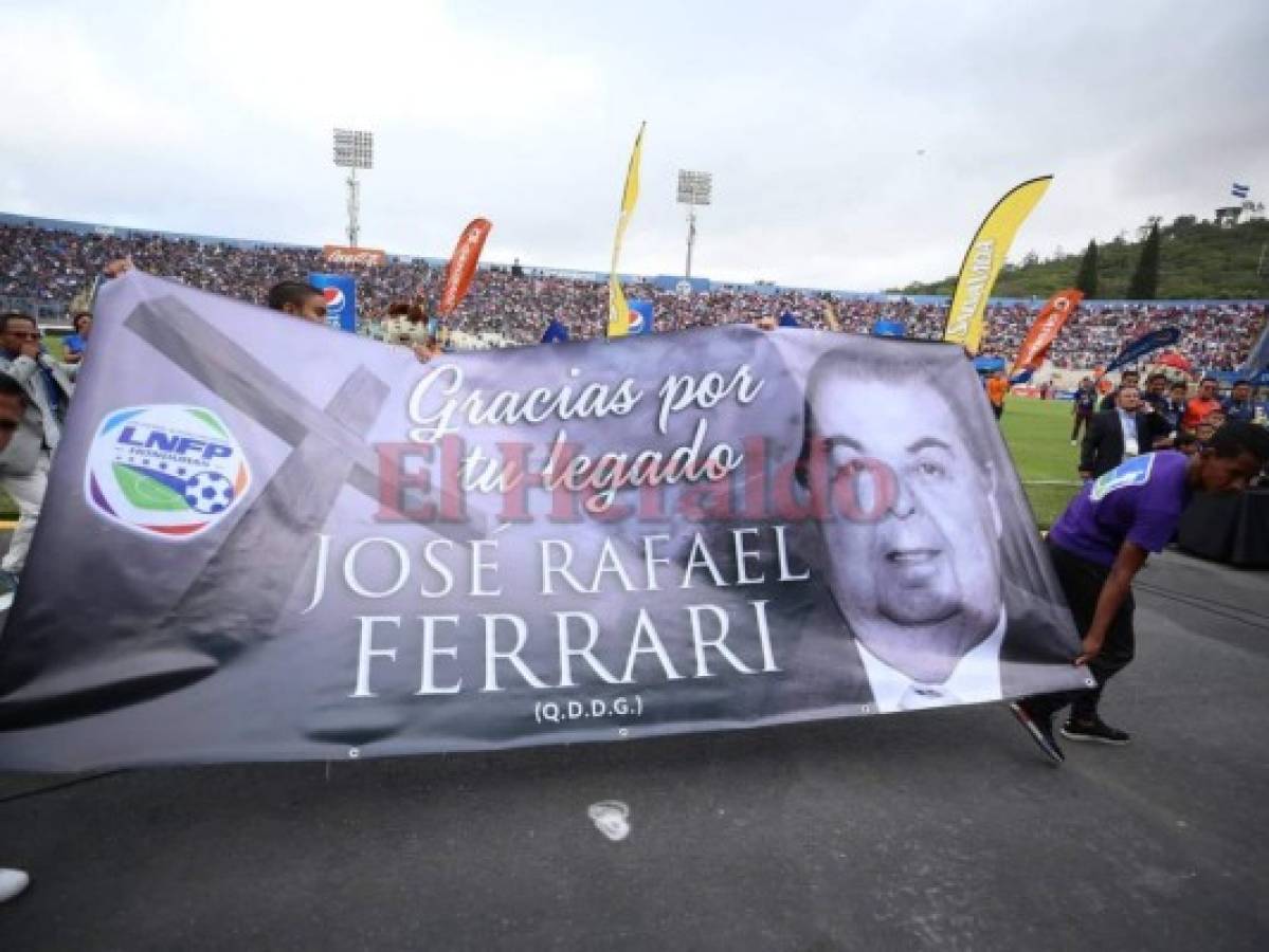 Los emotivos homenajes a Rafael Ferrari en la final Motagua vs Olimpia  