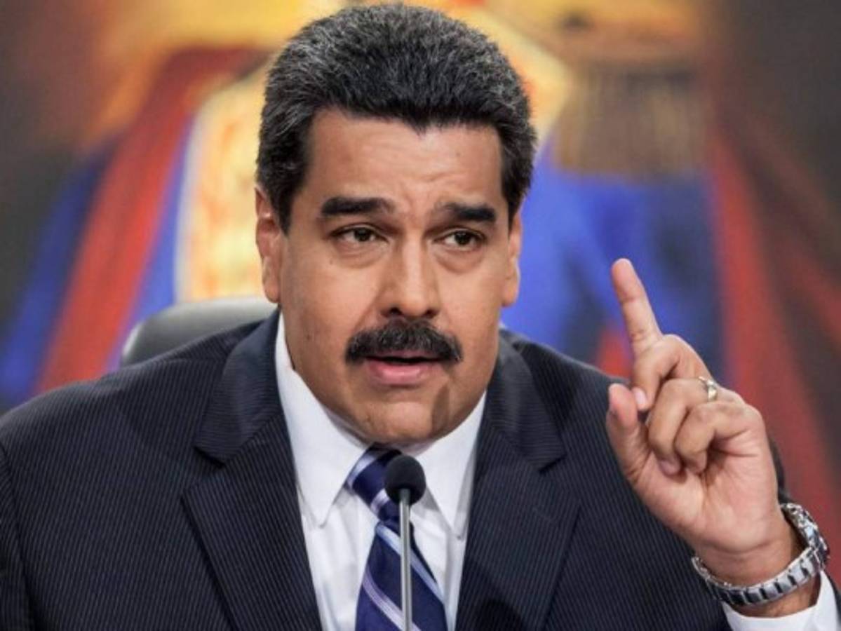 Francia tacha elección presidencial en Venezuela de 'no representativa'