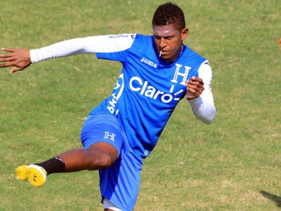 Carlo Costly, motivado en la Selección de Honduras