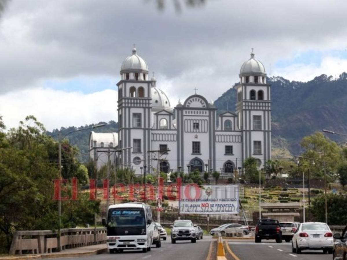 El año anterior llegaron a visitar a la Virgen de Suyapa 1.5 millones de personas en el marco de los festejos. Foto: Marvin Salgado/ EL HERALDO