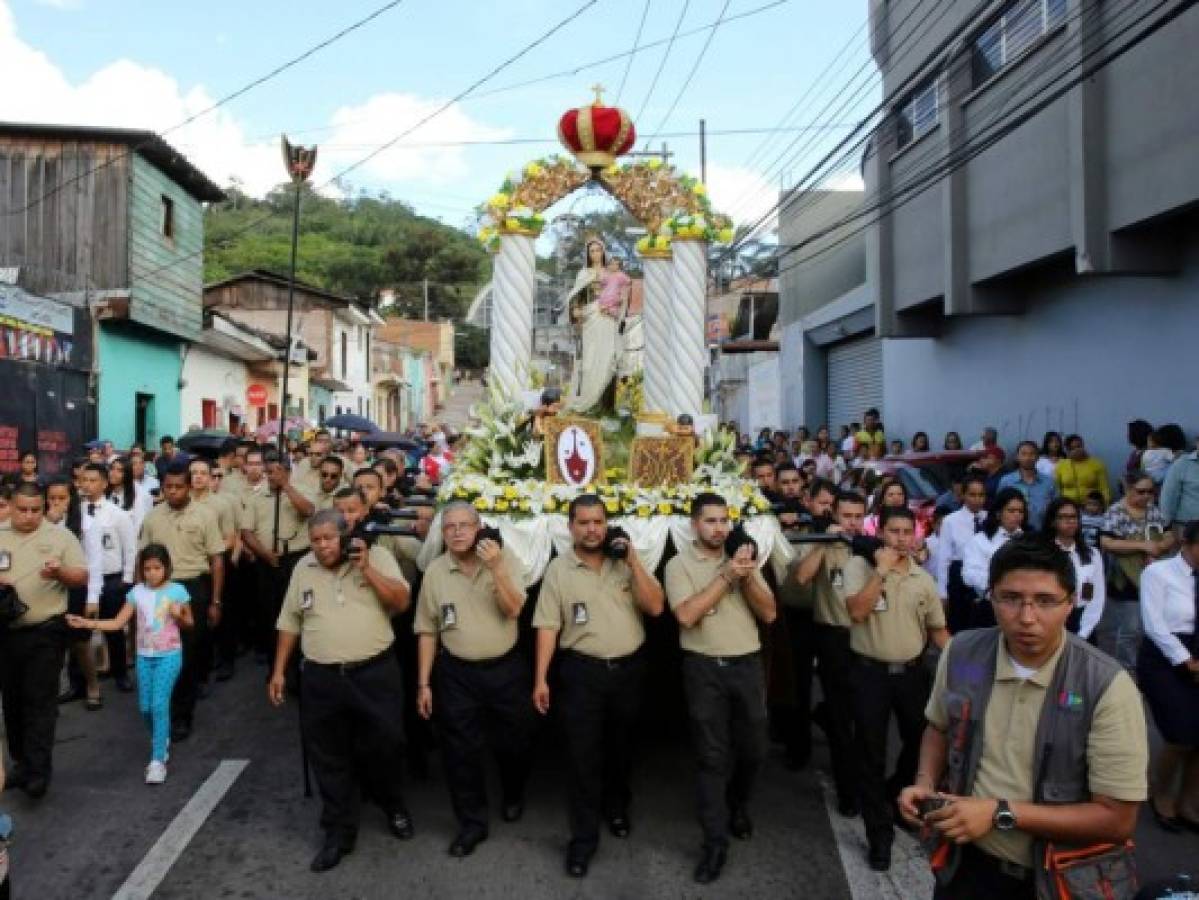 La Virgen del Carmen regresa a bendecir las calles capitalinas después de 70 años