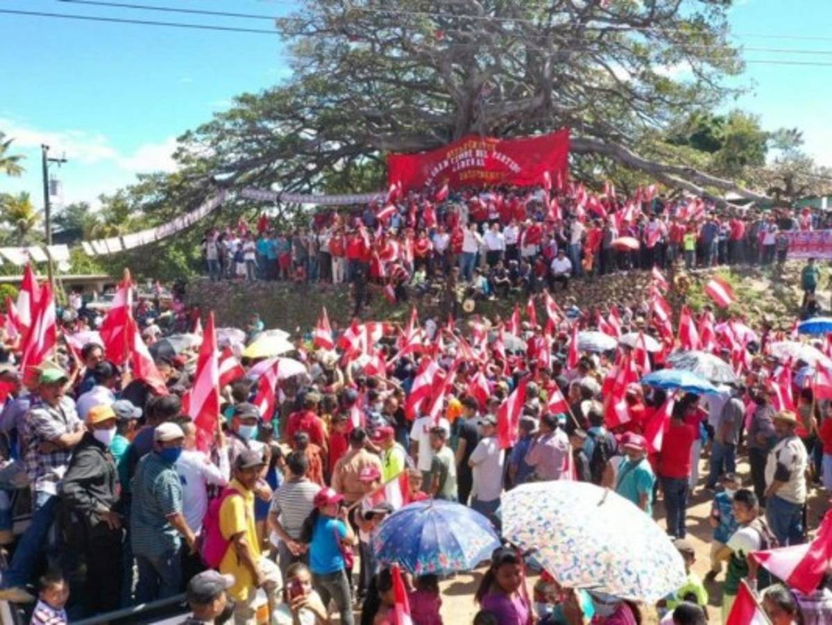 Candidatos de partidos mayoritarios intensifican campañas previo a silencio electoral (FOTOS)   