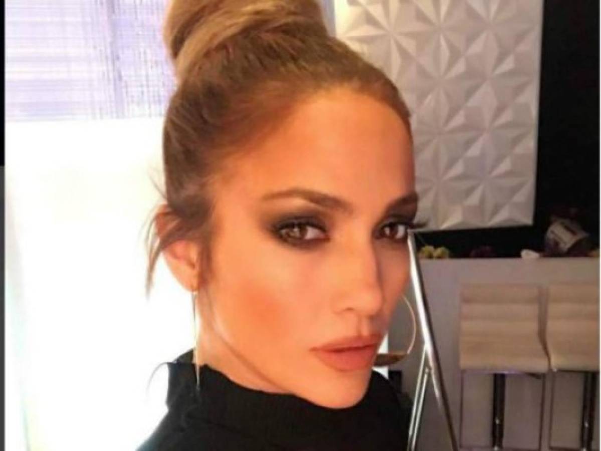 ¡Belleza natural! Jennifer López recibe halagos tras publicar foto sin maquillaje