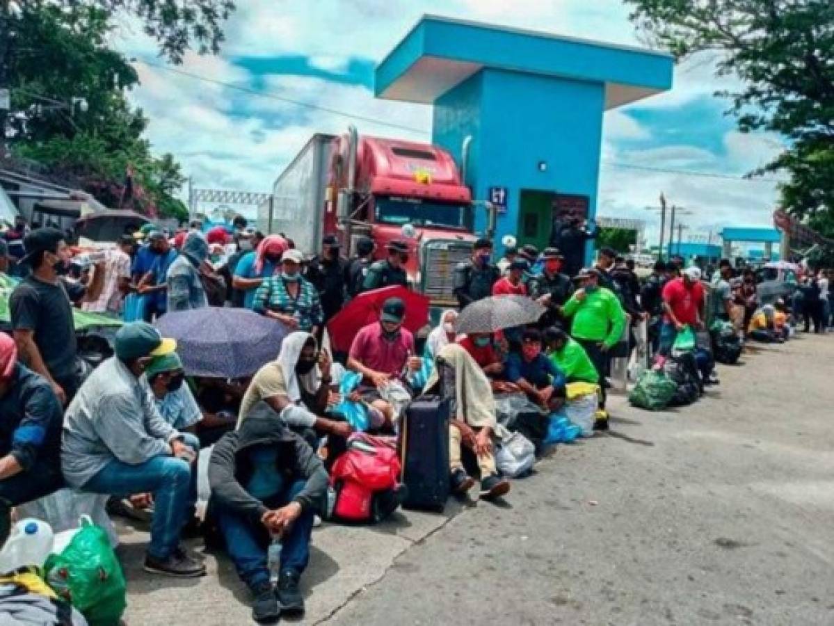 Migrantes nicaragüenses siguen varados ante restricciones por pandemia