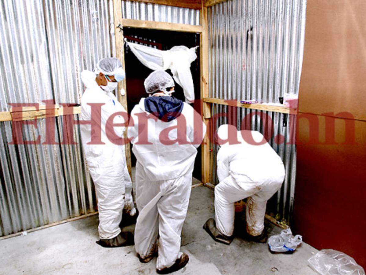 Policía allana vivienda donde habría estado secuestrado el periodista Alfredo Villatoro