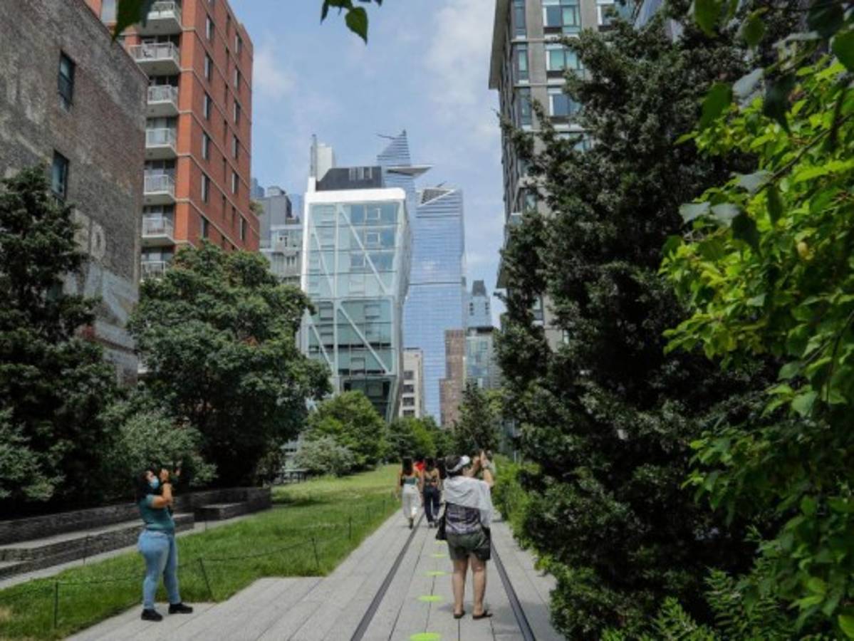 Disminuyen hospitalizados por coronavirus en Nueva York