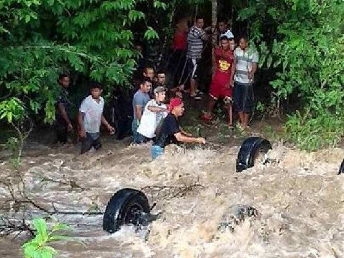 Cuatro muertos y dos desaparecidos se reportan en Yoro por crecida de río Ocotalito