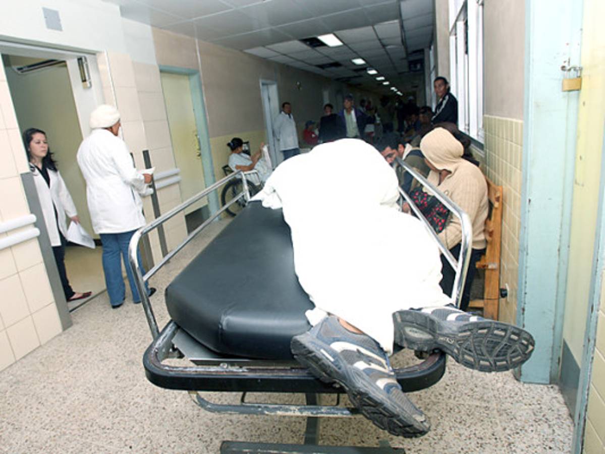 Técnicos de la Secretaría de Salud cumplen paro de labores a nivel nacional