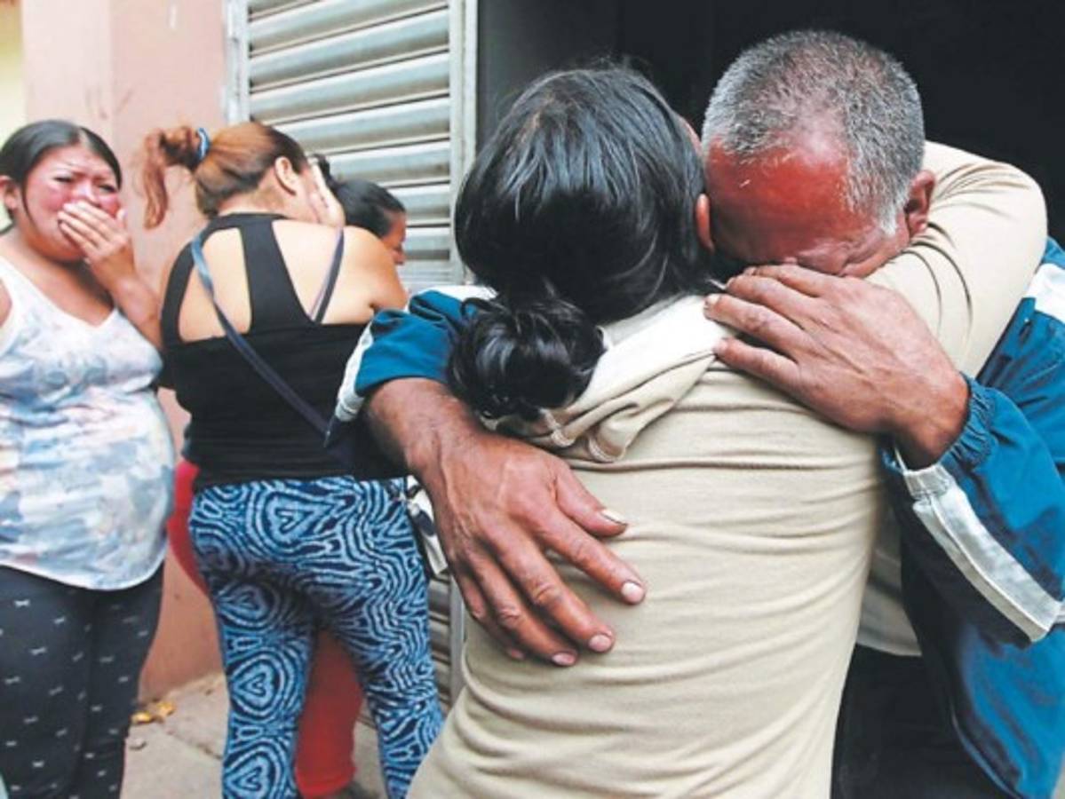 Conforman comisión que investigue la masacre en el Carrizal