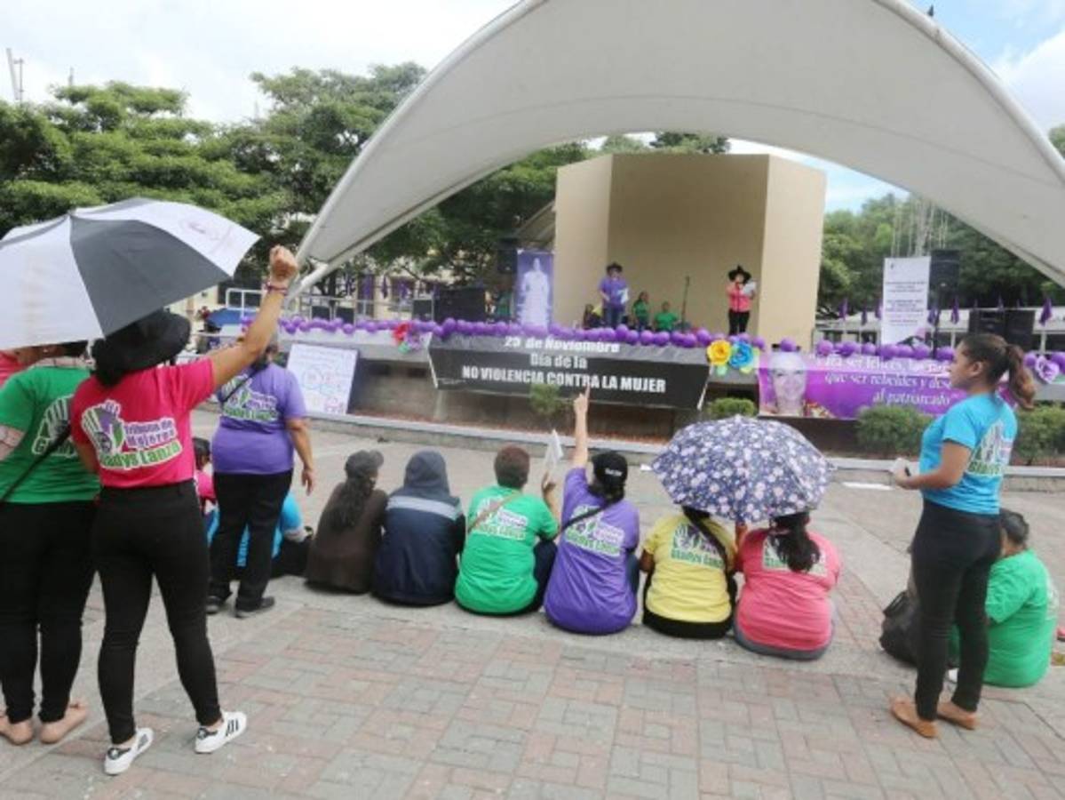 Respeto a sus derechos piden las mujeres