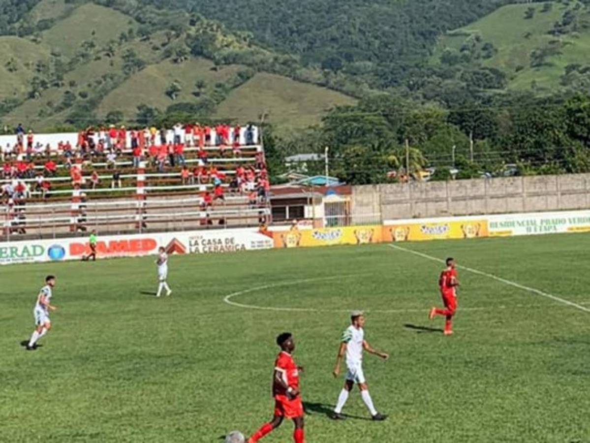 Real Sociedad goleó 3-1 al Platense en Tocoa