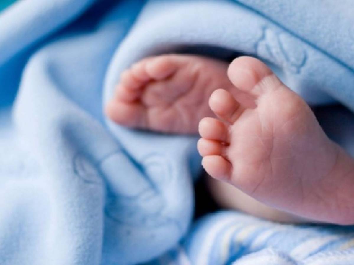 Un bebé nace en China cuatro años después de la muerte de sus padres  