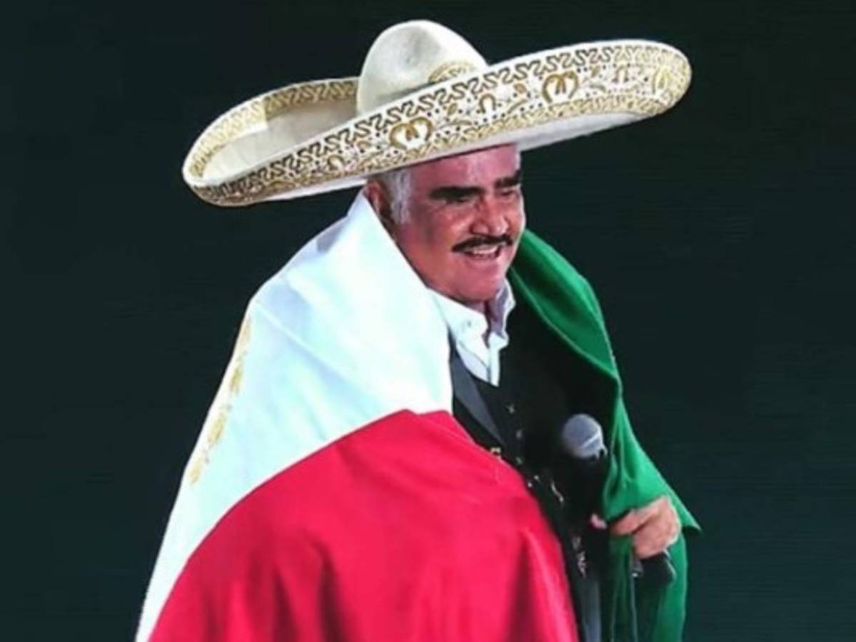 Vicente Fernández se disculpa por rechazar hígado de un 'homosexual'