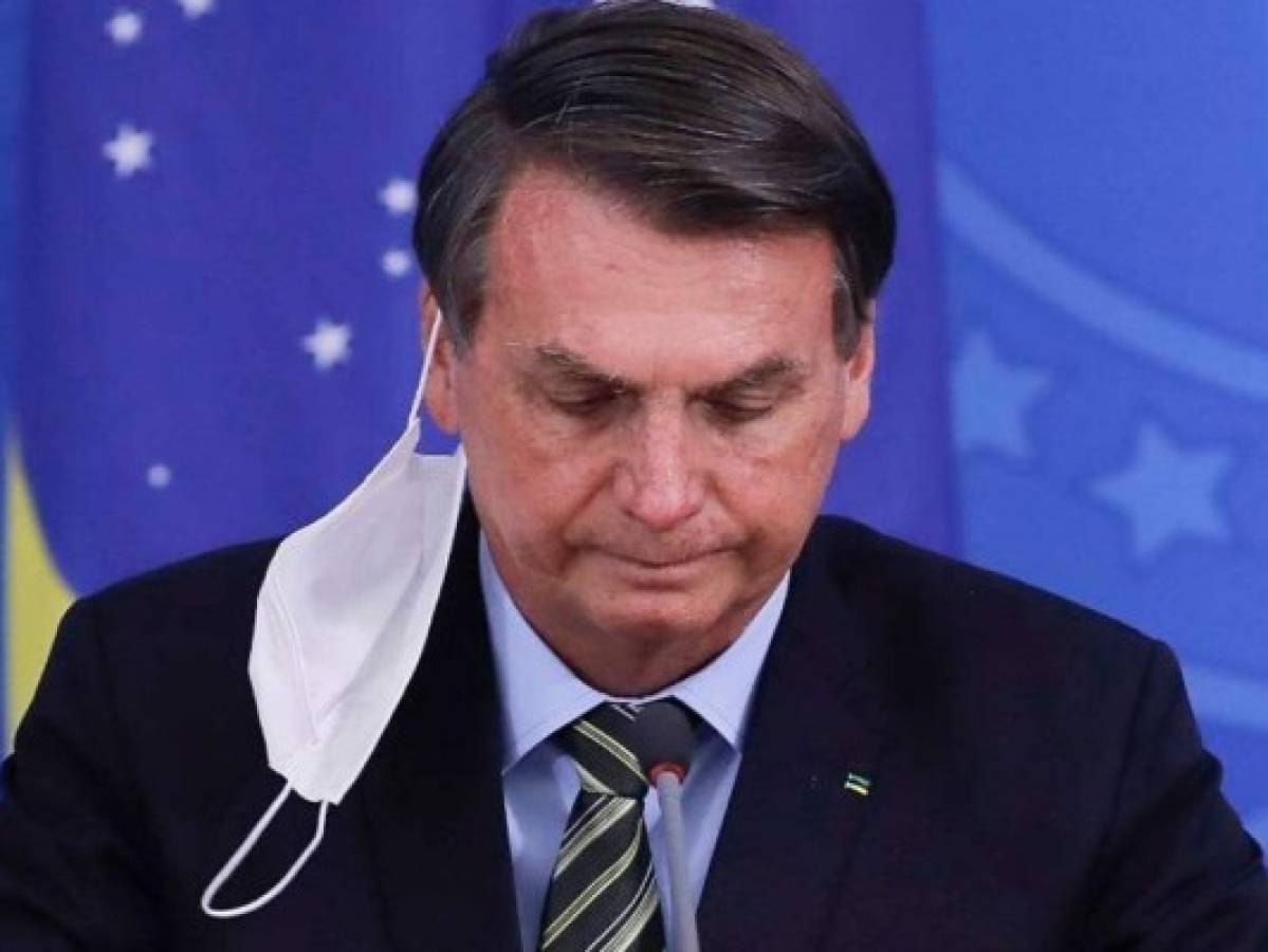 Jair Bolsonaro, presidente de Brasil, da positivo en segunda prueba de covid-19