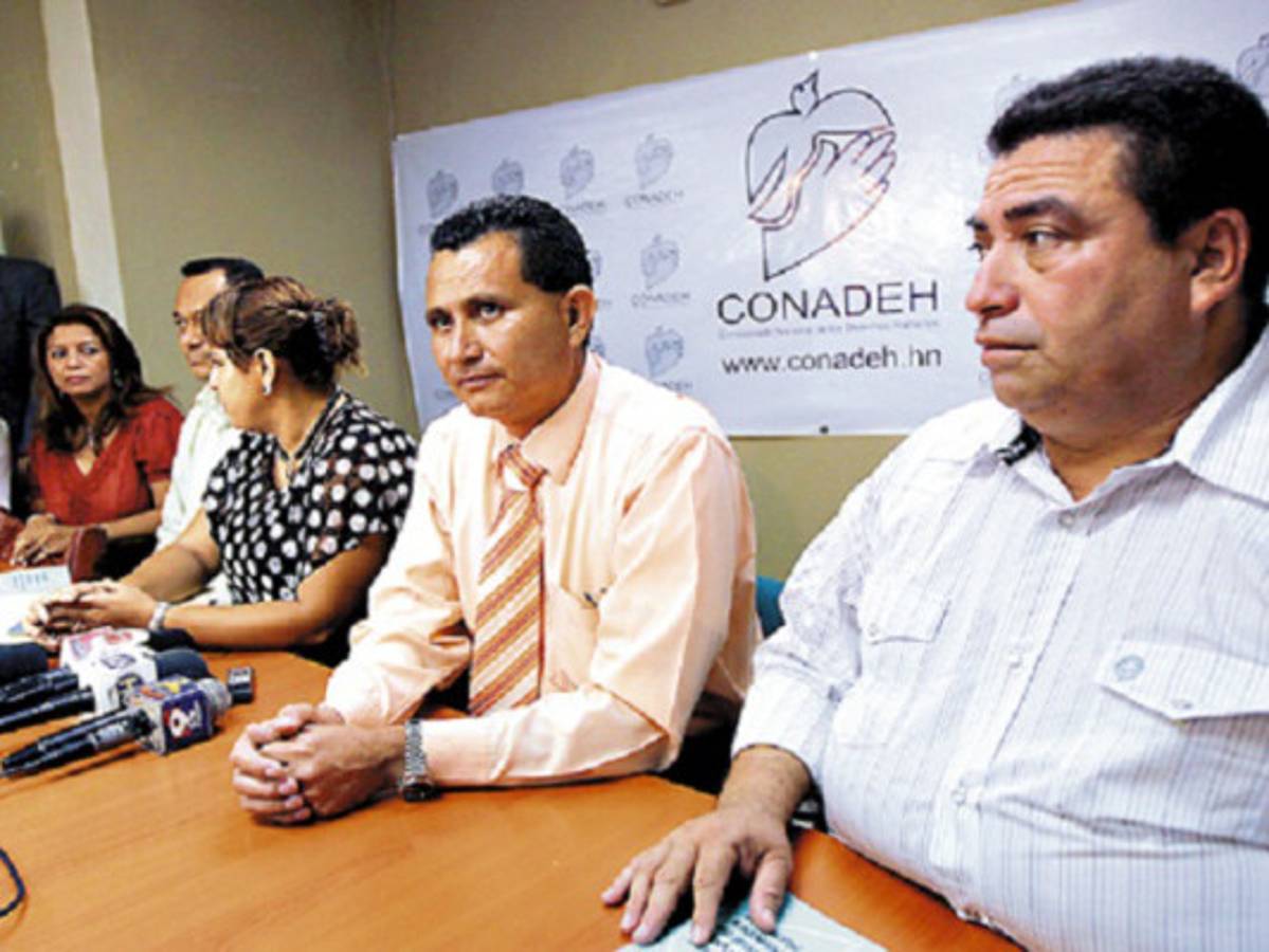 Ministro de Educación tiene que presentar pruebas contra directores departamentales