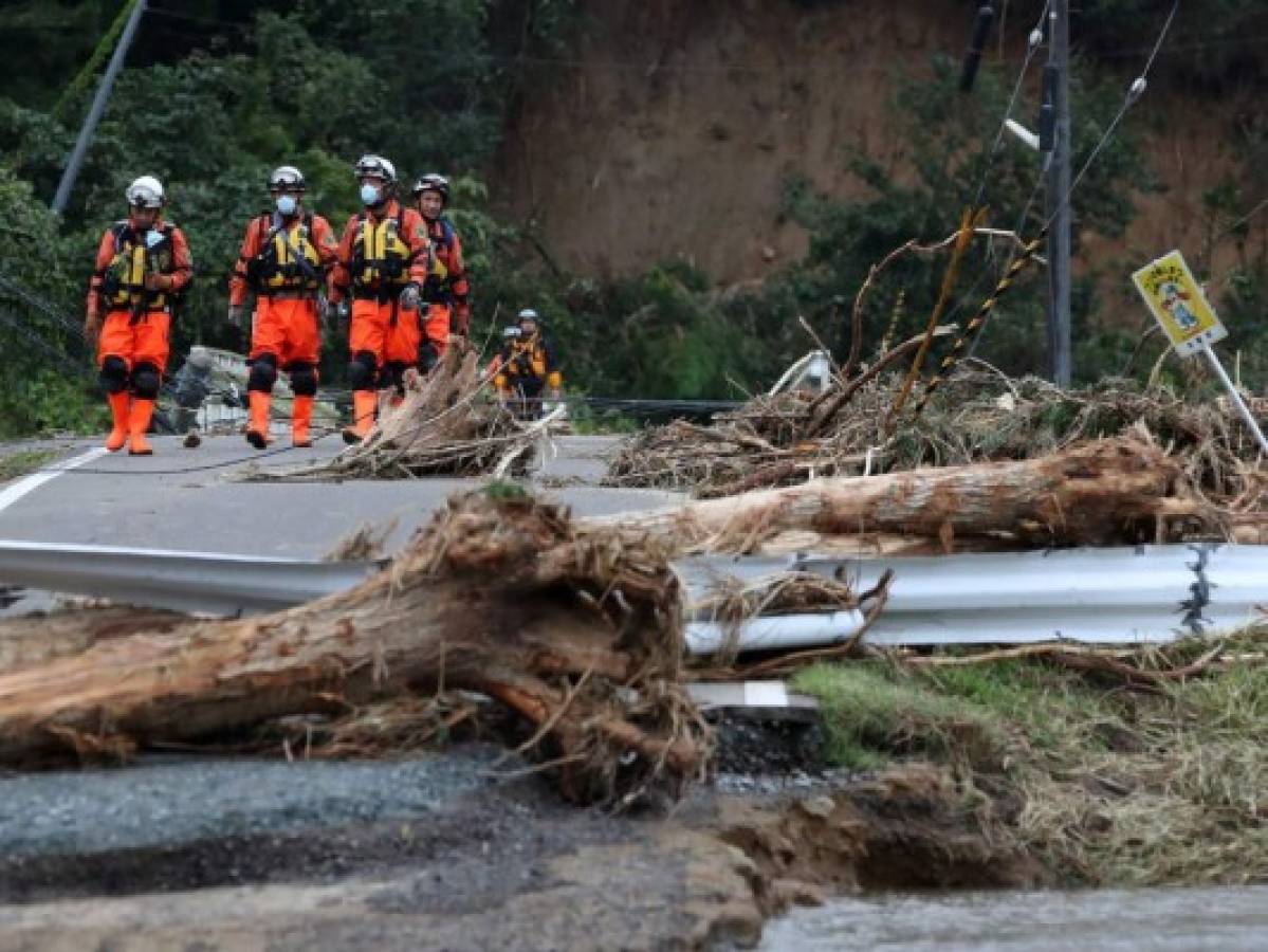 Al menos 56 muertos en Japón por el tifón, donde se prevén más lluvias