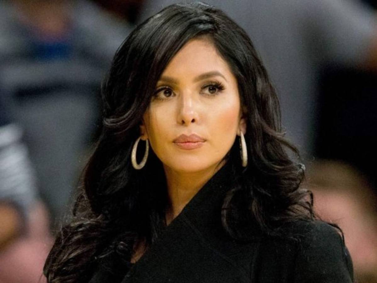 ¿Romance? Foto de Vanessa Bryant en compañía masculina causa furor en redes sociales