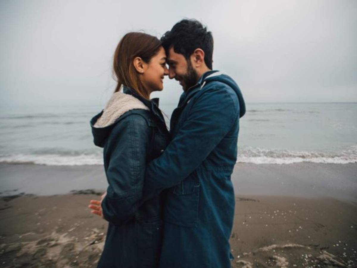 El amor a primera vista no existe, según estudio