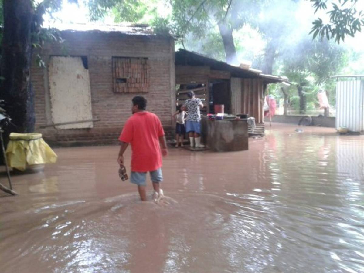 Honduras: Decretan alerta Roja para zona sur del país por alto nivel de los ríos