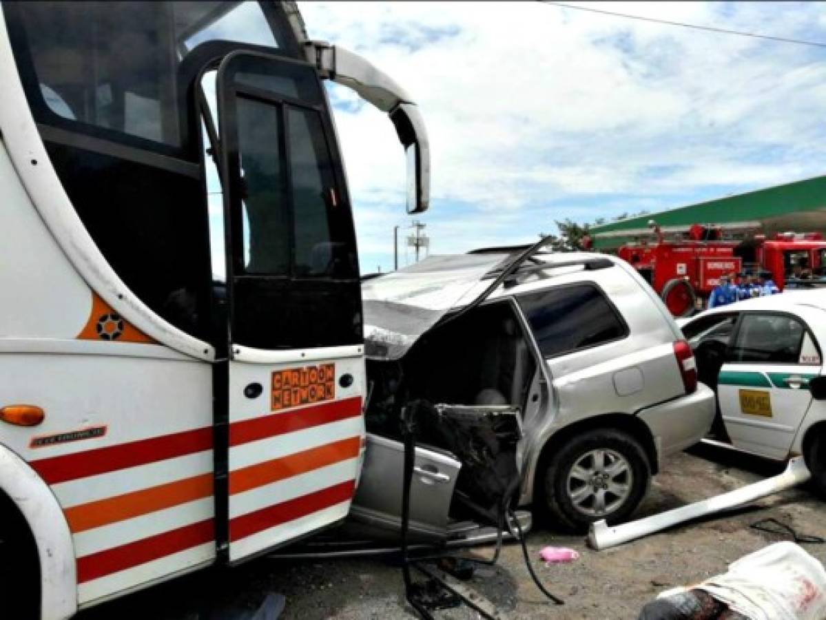 A cuatro suben los muertos por accidente vial en la carretera del sur de Honduras