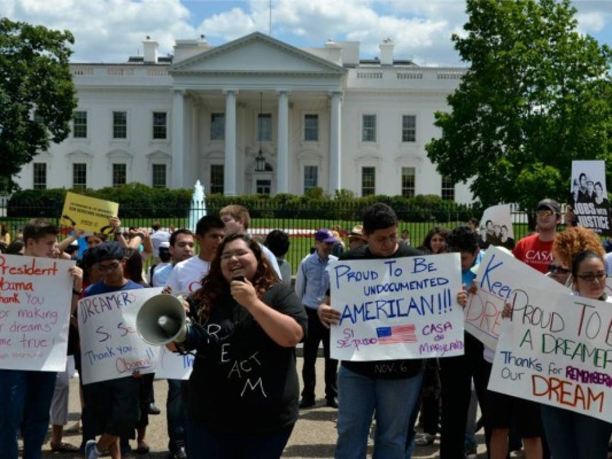Se filtra documento que confirmaría que Donald Trump cancelará el DACA