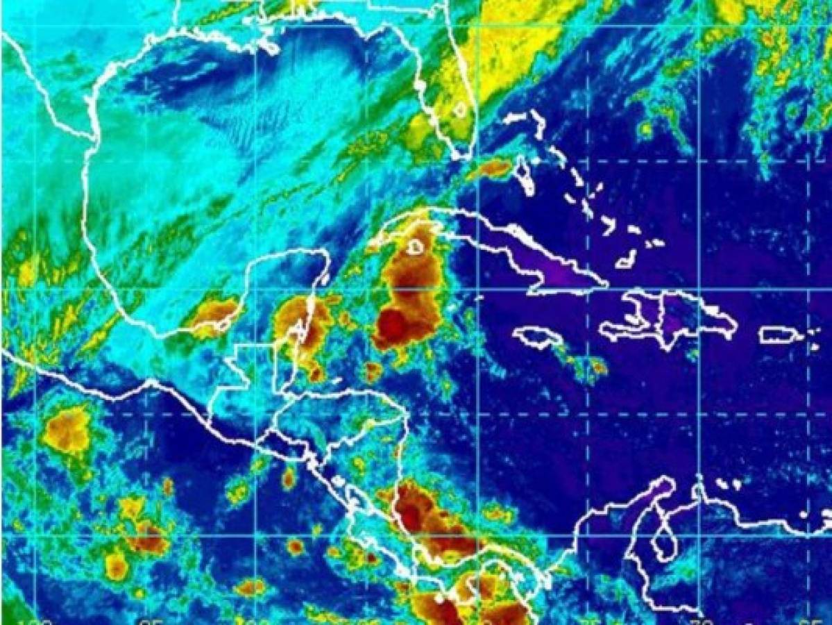 Autoridades monitorean sistema de baja presión que podría afectar a Honduras