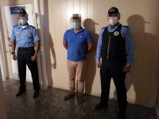 Capturan a presunto contrabandista en Puerto Cortés