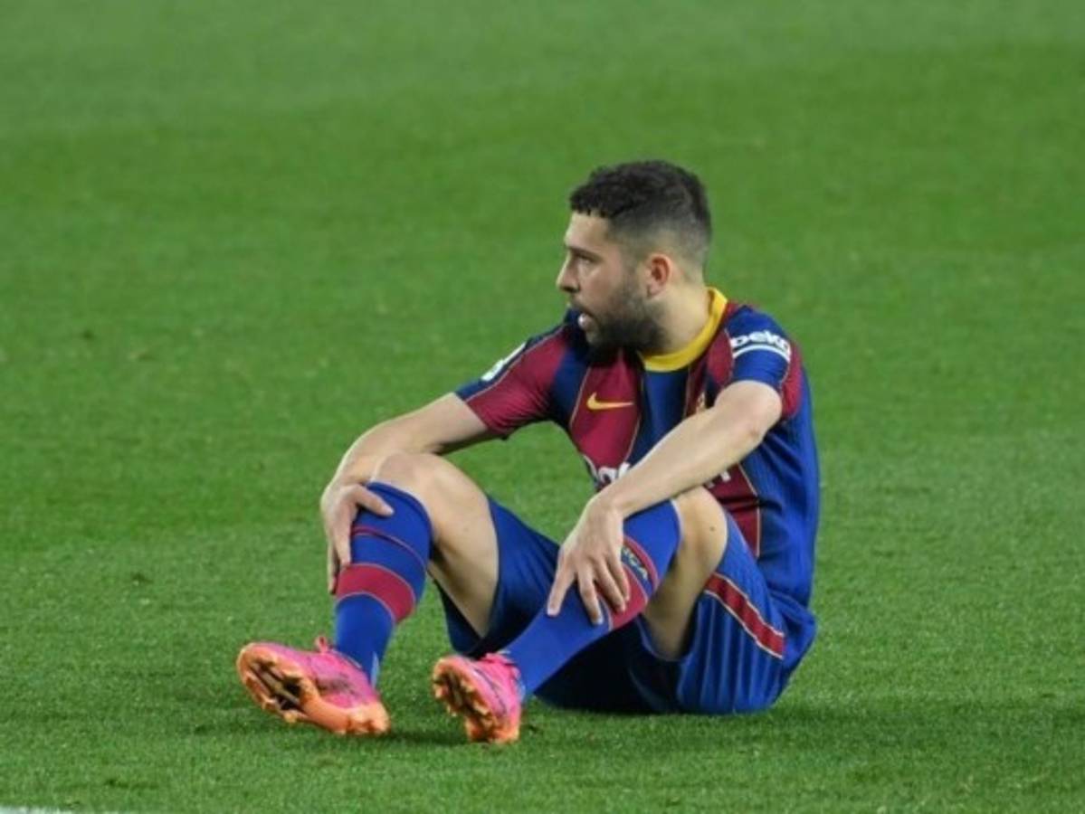 Jordi Alba da positivo al covid  