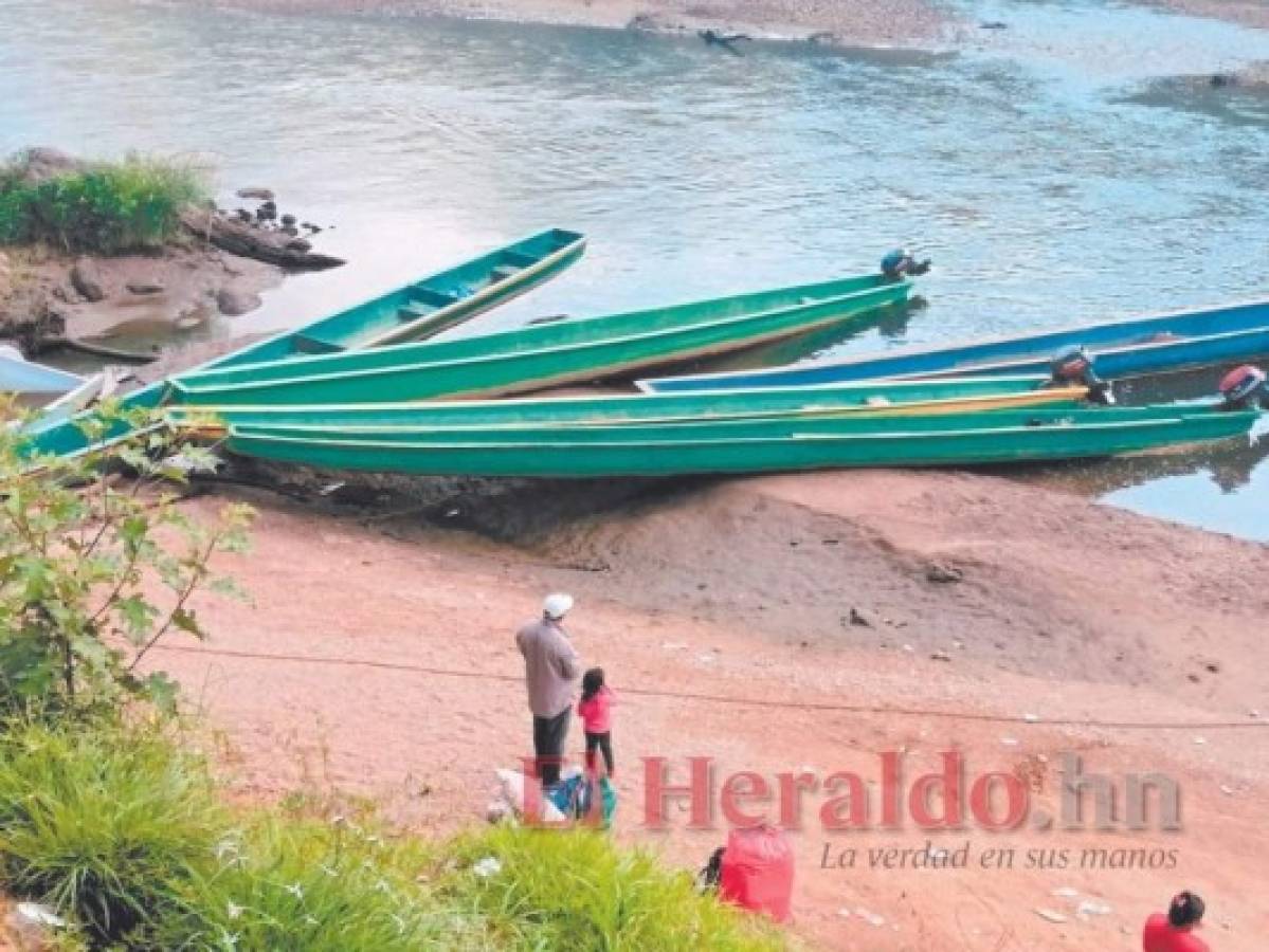 Pobladores de aldeas en Olancho siguen sin navegar en río Patuca