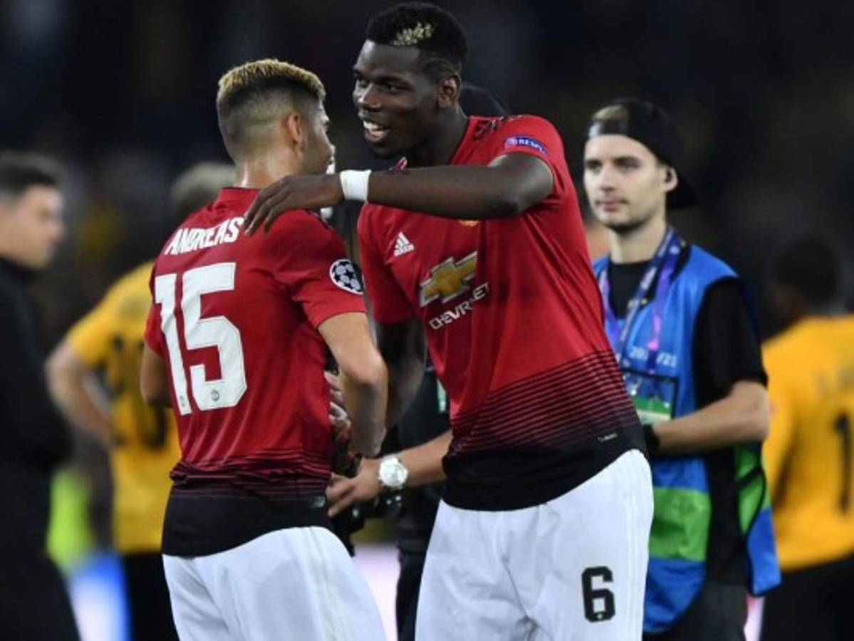 Manchester United se impone 3-0 ante el Young Boys con doblete de Pogba