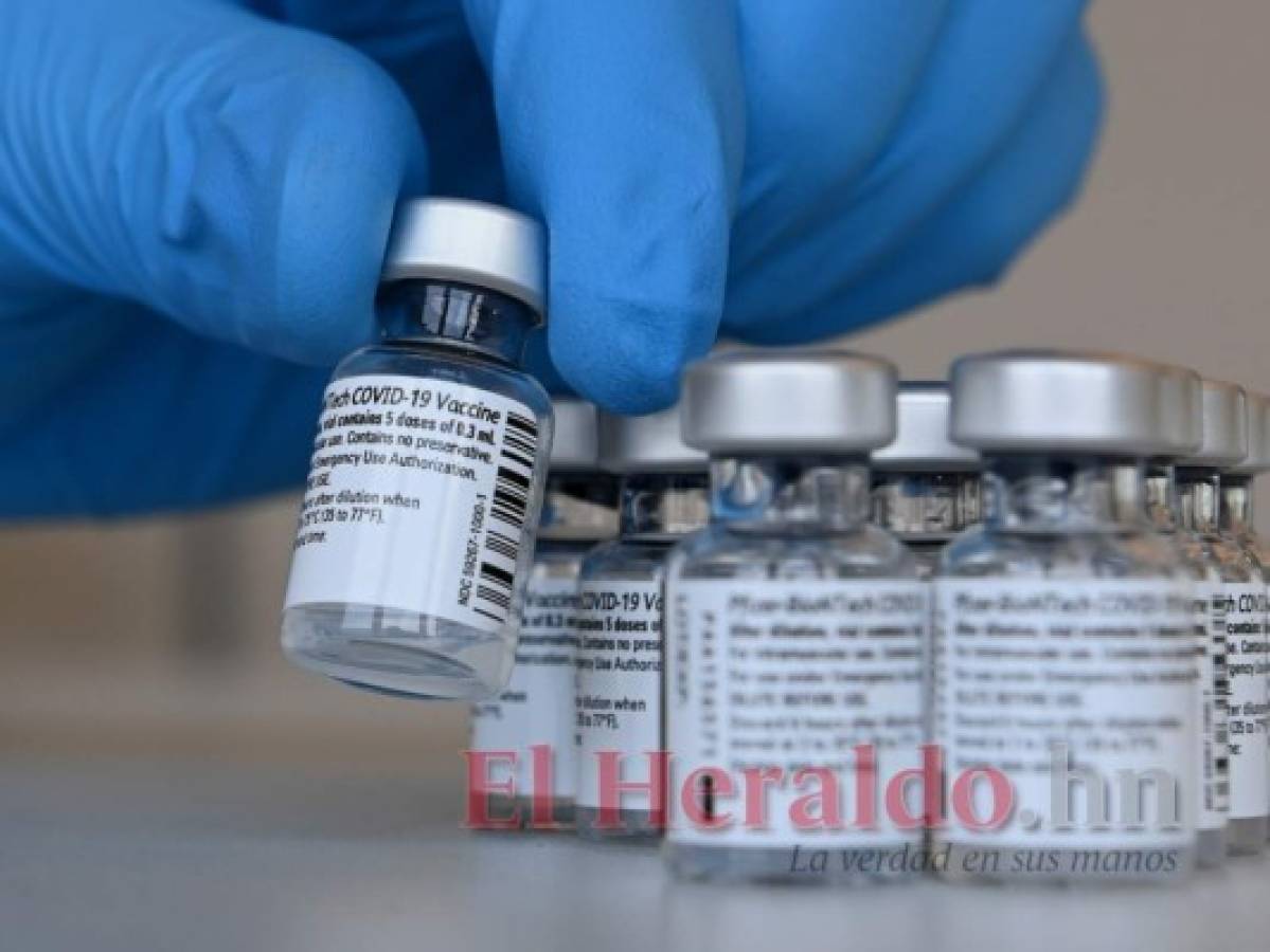 Salud ya remitió reforma a ley de vacuna contra covid