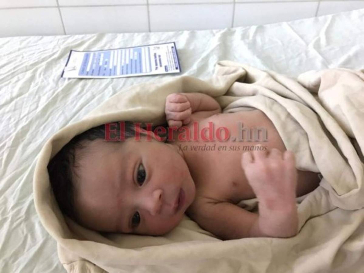 Tres varoncitos, primeros en nacer en la capital en 2020