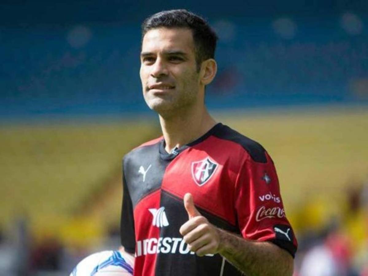 Redes sociales de Rafael Márquez son bloqueadas