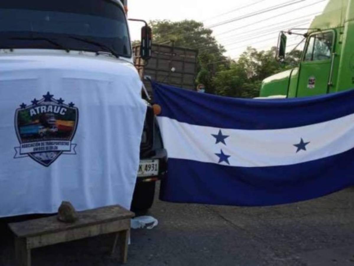 Transportistas de carga pesada protestan de nuevo este martes   