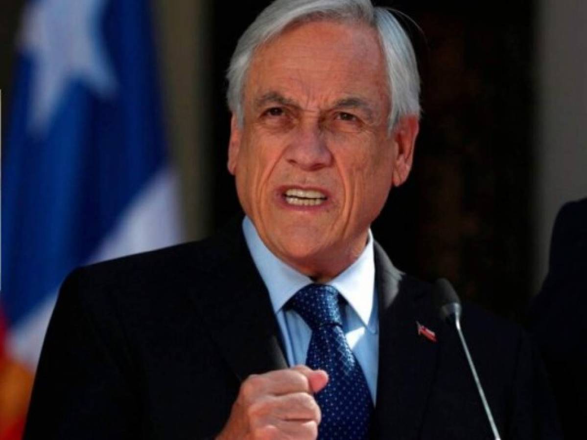 Piñera reaparece en público y asegura no habrá impunidad ante violencia