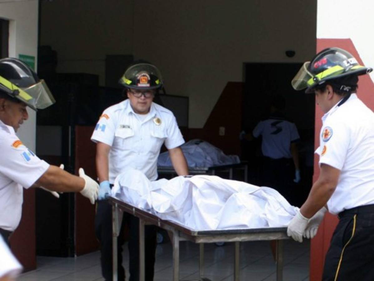 Aumentan a 29 las jóvenes muertas por incendio en refugio de Guatemala