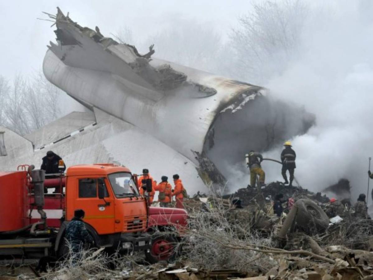 Accidente de avión de carga causa 37 muertos en Kirguistán